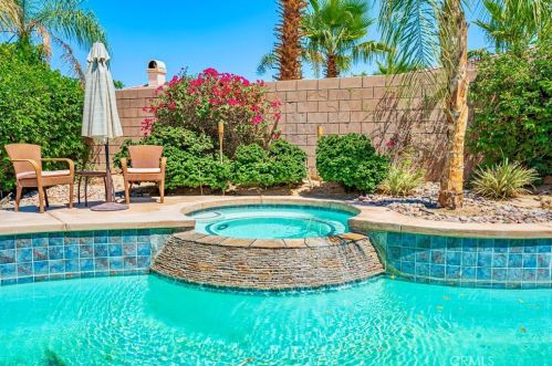 79806 Barcelona Dr, La Quinta CA  92253-8809 exterior