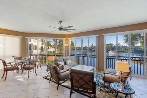 720 Waterford Dr, Naples, FL 34113-8041