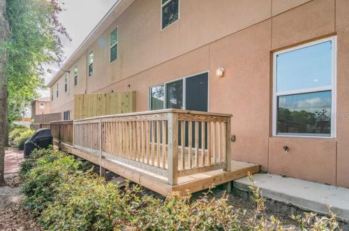 961 Aussi Ct, Tarpon Springs FL  34689 exterior