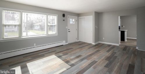 24 Poland St, Trenton NJ  08638-2328 exterior