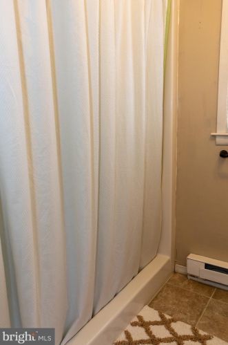 4 Nashua Dr, Erial NJ  08081-3040 exterior