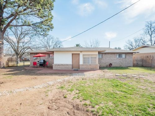 1998 Crestridge St, Stephenville TX  76401-2009 exterior