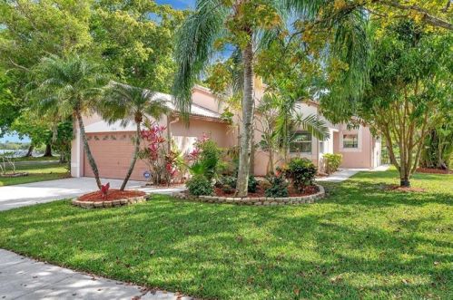 17810 19th St, Hollywood, FL 33029-3060