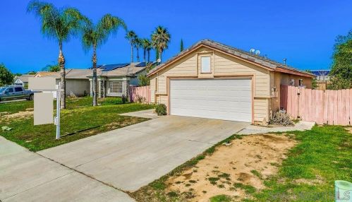 25802 Dorval Ct, Menifee CA  92584-8694 exterior