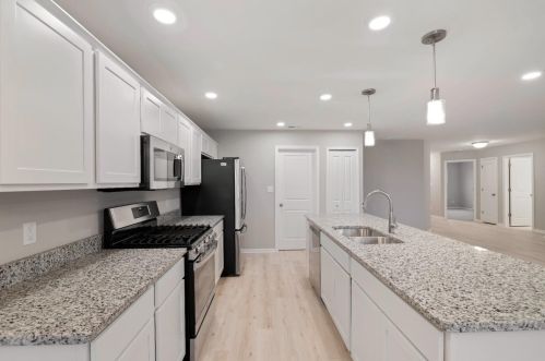 10268 137th Ave, Cedar Lake, IN 46303-9269