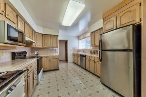 386 Pico Pl, Del Monte Park CA  93950-3816 exterior