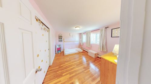 13 Oliver Dr, Hudson NH  03051-3412 exterior