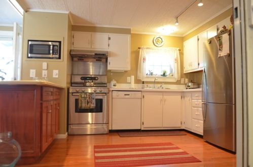 71 Cotton Farm Rd, Danville NH  03819-5147 exterior