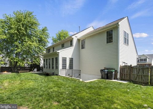 5936 Sunlight Mountain Rd, Spotsylvania VA  22553-4477 exterior