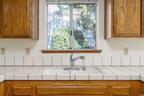 1139 Incline Dr, Ukiah CA  95482-3398 exterior