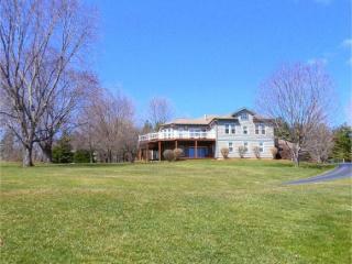 1491 Blush Hill Rd, Waterbury, VT 05676-9311