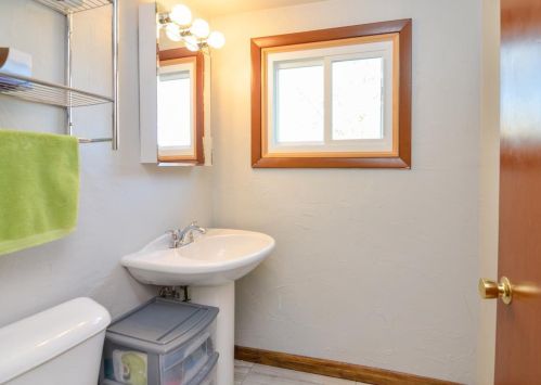 817 Nicolet Ave, Green Bay WI  54304-2403 exterior