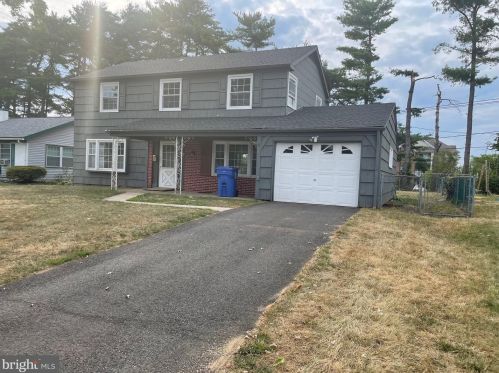 87 Shawmont Ln, Willingboro, NJ 08046-1033