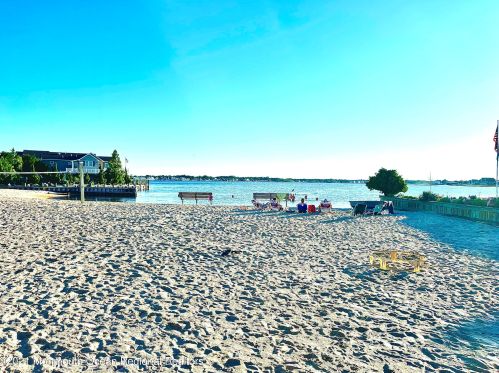 11 Vanard Dr, Bricktown NJ  08723-7426 exterior