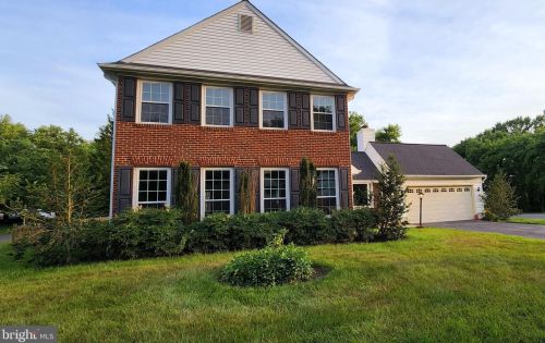 3401 Flint Hill Pl, Woodbridge, VA 22192-7100