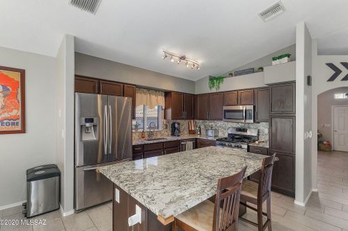 11845 Cassiopeia Dr, Tucson, AZ 85737-3464