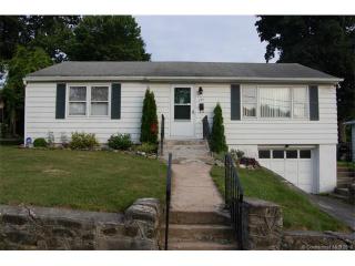 831 Washington Ave, Waterbury, CT 06708-3605