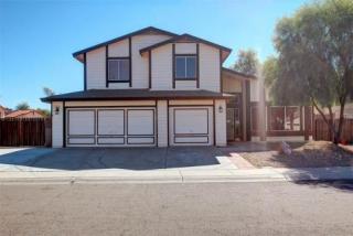 3933 Park View Ln, Glendale, AZ 85310-3246