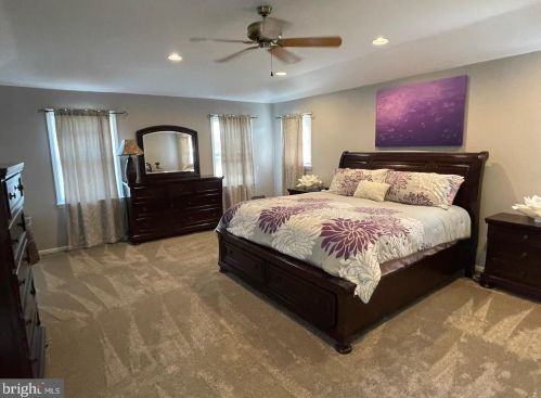 1567 Potter Dr, Pottstown PA 19464-2978 exterior