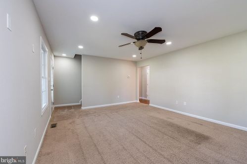 7216 Hearthside Trl, Fredericksburg VA  22407-7478 exterior