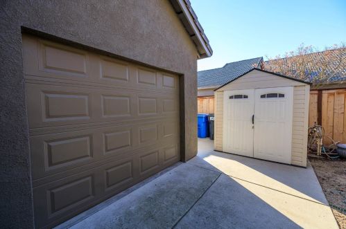1955 Tuolumne Rd, Turlock CA  95382-8912 exterior