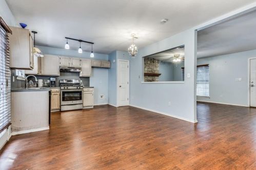4507 Elana Ct, Austin TX  78741-7355 exterior