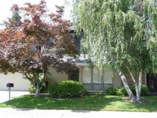 908 Greenstar Way, Sacramento, CA 95831-3025