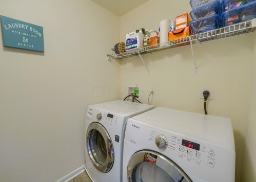 123 Stirling Way, Pataskala OH  43062-7863 exterior