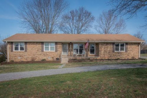1024 Rome Pike, Lebanon TN  37087-4500 exterior