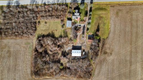 7186 National Rd, Brookville OH  45309-9217 exterior