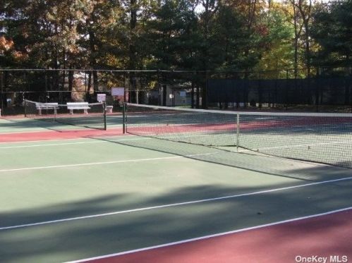 220 Kingston Dr, Panamoka NY  11961-2062 exterior