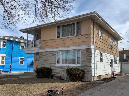 3774 25th St, Milwaukee, WI 53206-1331