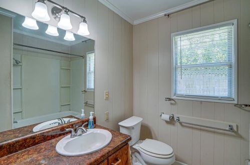 419 Mounts Ave, Denton TX  76201-4027 exterior