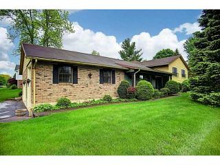690 Lincolnshire Dr, Troy, OH 45373-4322
