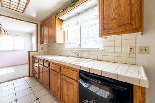 8072 San Heron Cir, Buena Park CA  90620-2914 exterior