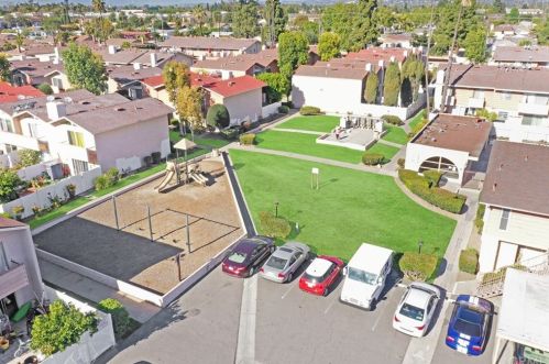 1192 Mitchell Ave, Tustin CA  92780-5671 exterior