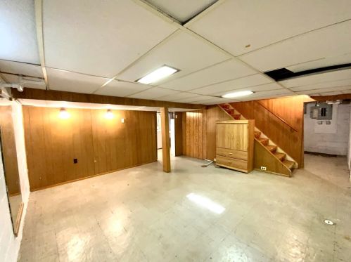 2699 Lenz Ave, Ambridge PA  15003-1447 exterior