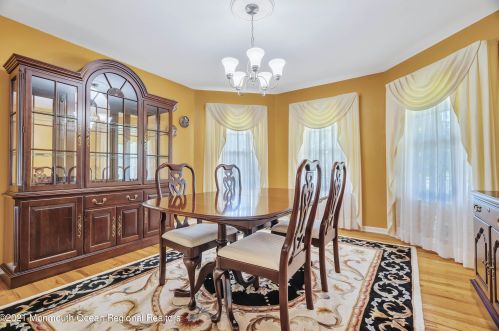 305 Bartley Rd, Jackson Twp NJ  08527-1166 exterior