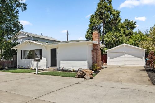 3 Vera Ct, Redwood City, CA 94061-1777