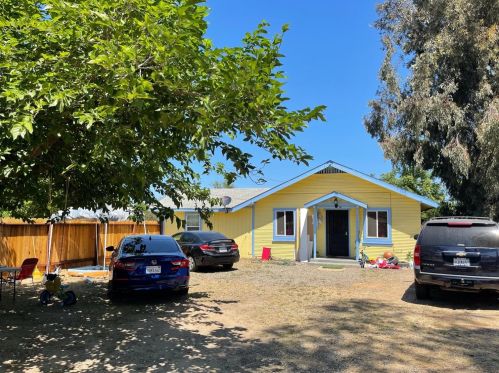 2103 Robertson Rd, Modesto CA  95351-3434 exterior