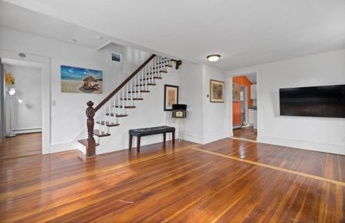 30 Church St, Sandwich MA  02563-2014 exterior