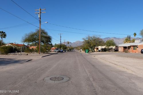 2131 Margaret Ave, Tucson AZ 85716-2722 exterior