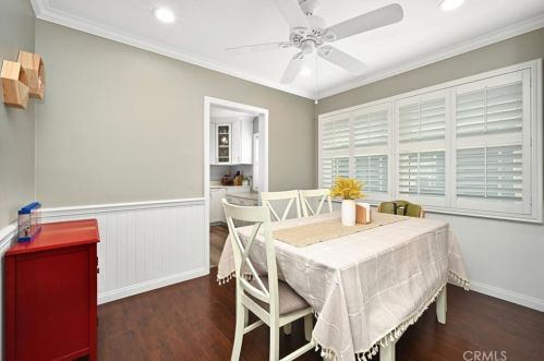 6654 Turnergrove Dr, Lakewood CA  90713-2752 exterior