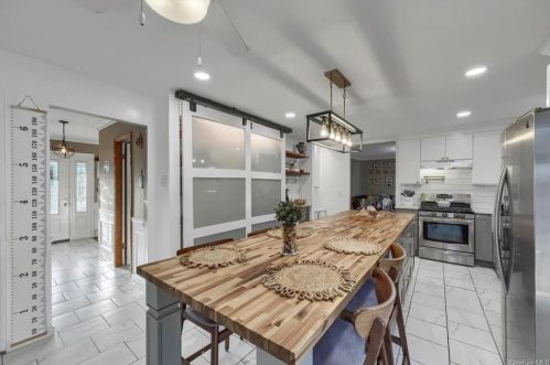 67 Stowe Dr, Poughquag NY  12570-4929 exterior