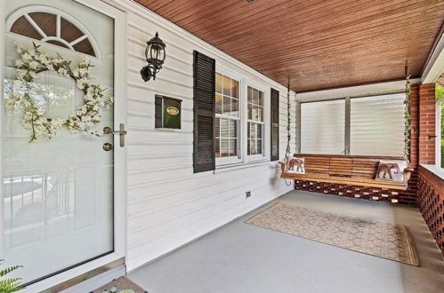 4411 Stanton Ave, Pittsburgh, PA 15201-2245