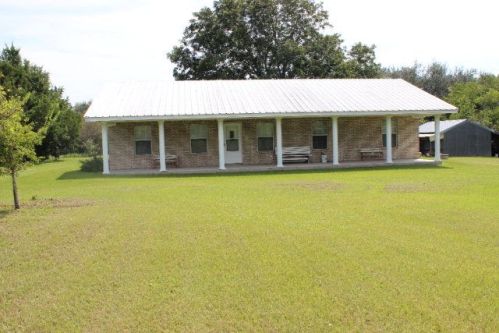 6735 Fm 2853, Palacios, TX 77465-6800