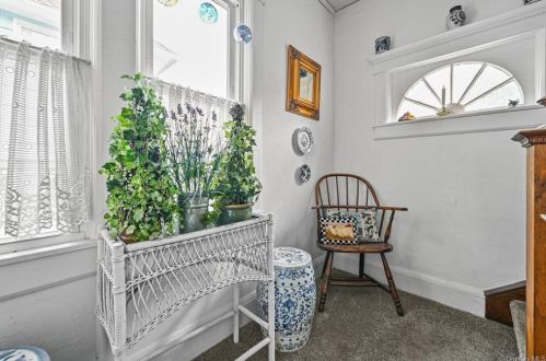 37 Prospect Ave, Middletown NY  10940-4119 exterior