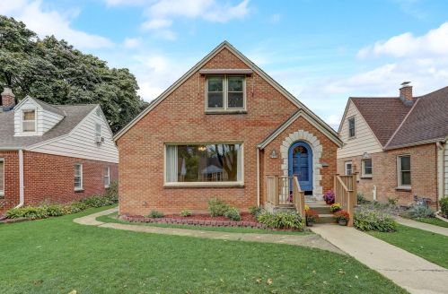 2919 85, Milwaukee WI 53222-4717 exterior