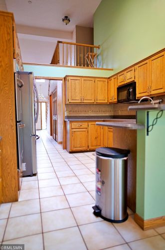 1672 Kristin Ct, Minneapolis, MN 55432-5856