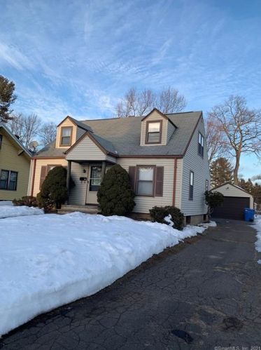 39 Collier Ave, Bristol, CT 06010-4447
